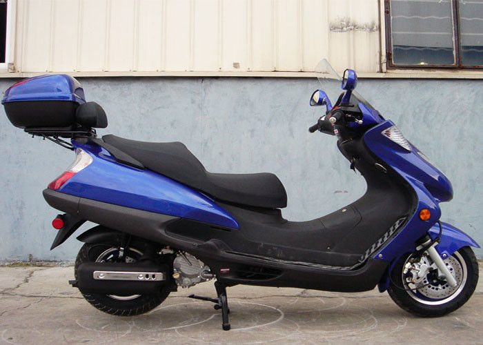 Zwei Scheinwerfer-blauer erwachsener Gas-Roller, Roller des Motor150cc mit dem 2 Sitzechtleder