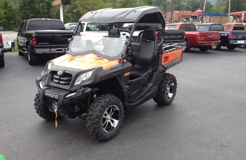 2-Sitze- Gebrauchsfahrzeuge CF des Gas-800cc fahren UTV mit starker angetriebener Maschine