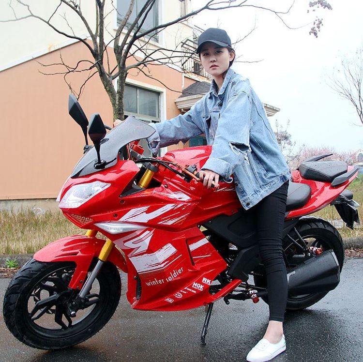 Einzylindriges 150cc starkes Sitzer-Motorrad der Motorrad-2 für Erwachsene