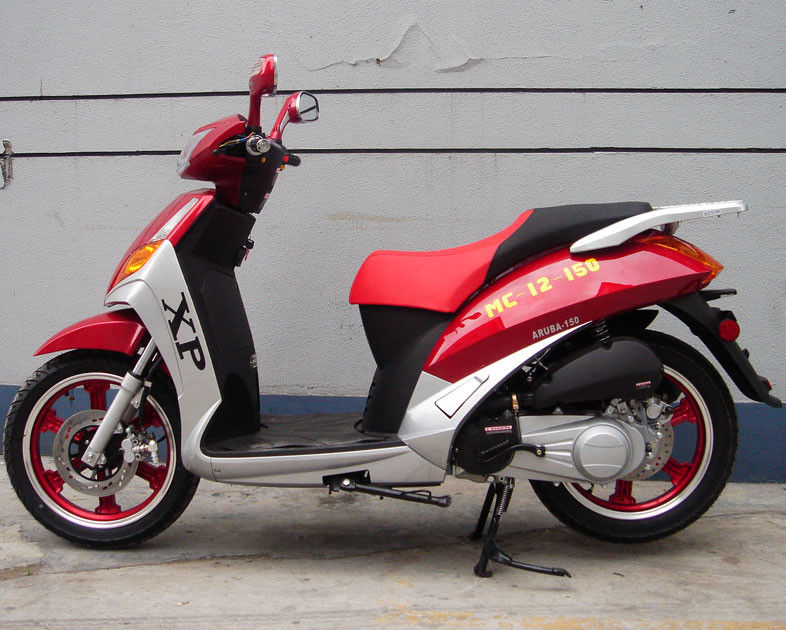 16 Rückseite Brum-Bremse-Cvt-Gebläseluft des Zoll-Reifen-kühlte erwachsene Gas-Roller-150cc Maschine ab